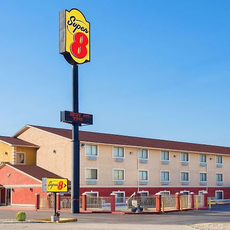 Super 8 By Wyndham San Antonio/I-35 North Hotel Buitenkant foto